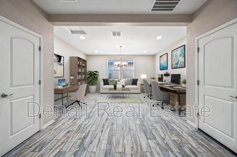 1344 N Claiborne - Photo 3 of 19