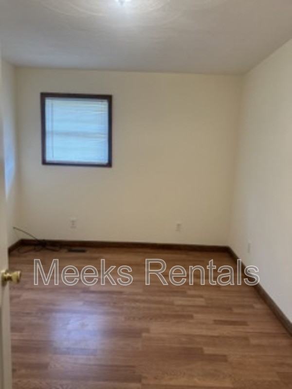 714 Tacketts Branch Rd - Photo 7 of 10