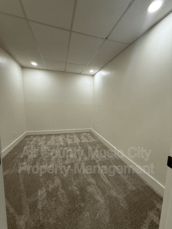 105 Bonnabrook Dr #203 - Photo 3 of 9