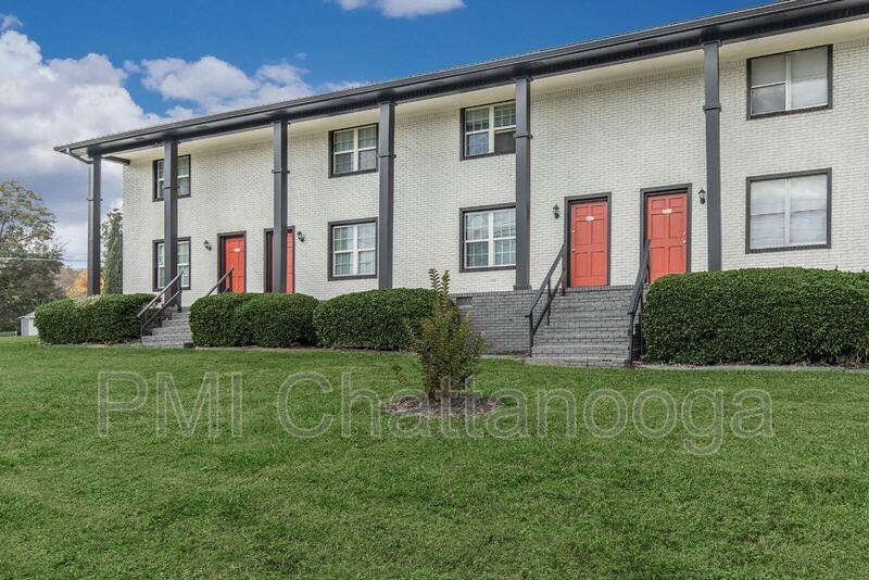 323 Cloud Springs Rd - Photo 2 of 19