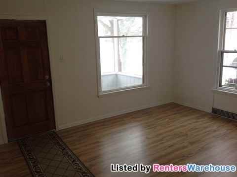 1014 Clara Ave - Photo 2 of 10