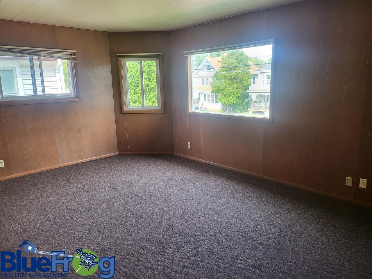 929 Jackson St. - Photo 5 of 9