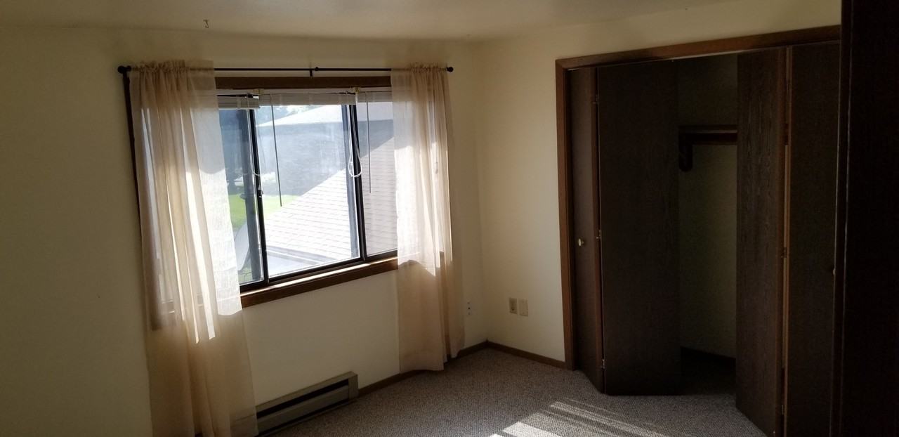 2149 North Michelle Court - Photo 7 of 21