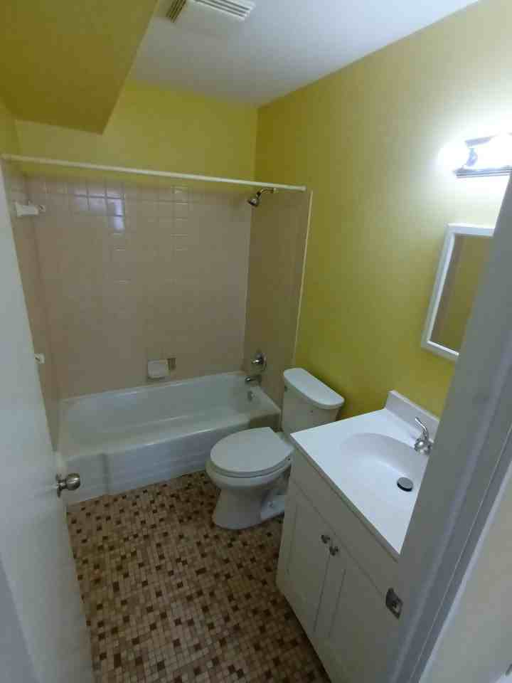 5940 East River Road - Photo 2 of 8