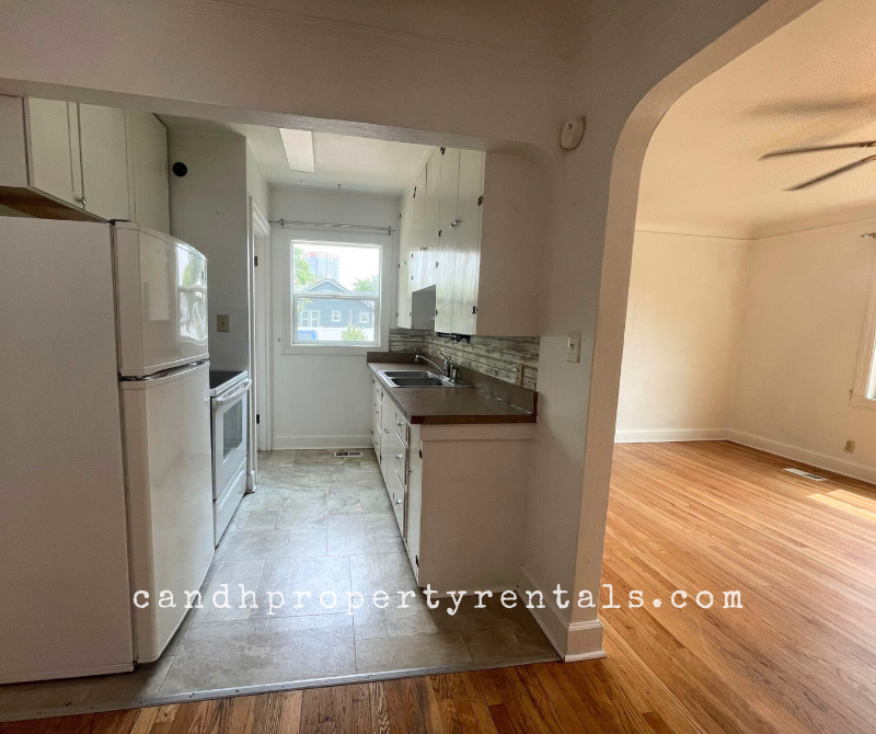 1302 1st Street West - Photo 3 of 13