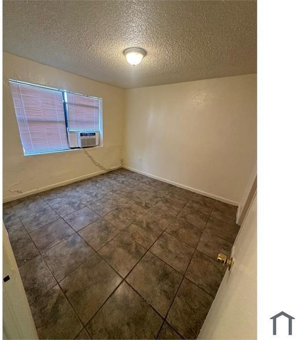 820 LIBERTY LLC - Photo 4 of 13