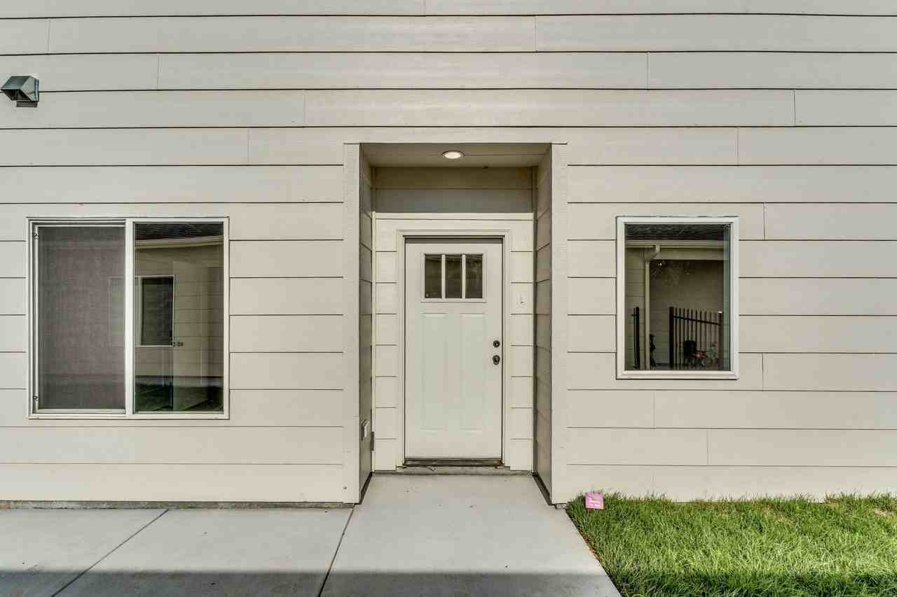 2003 N Melody Ln - Photo 2 of 14