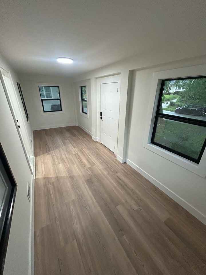 715 34th St #715-34th - Photo 2 of 17