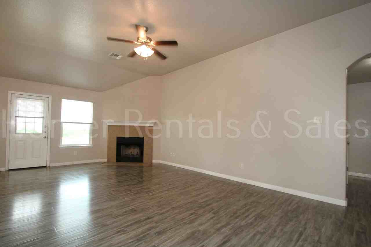 2704 Uvero Alto Dr - Photo 3 of 27