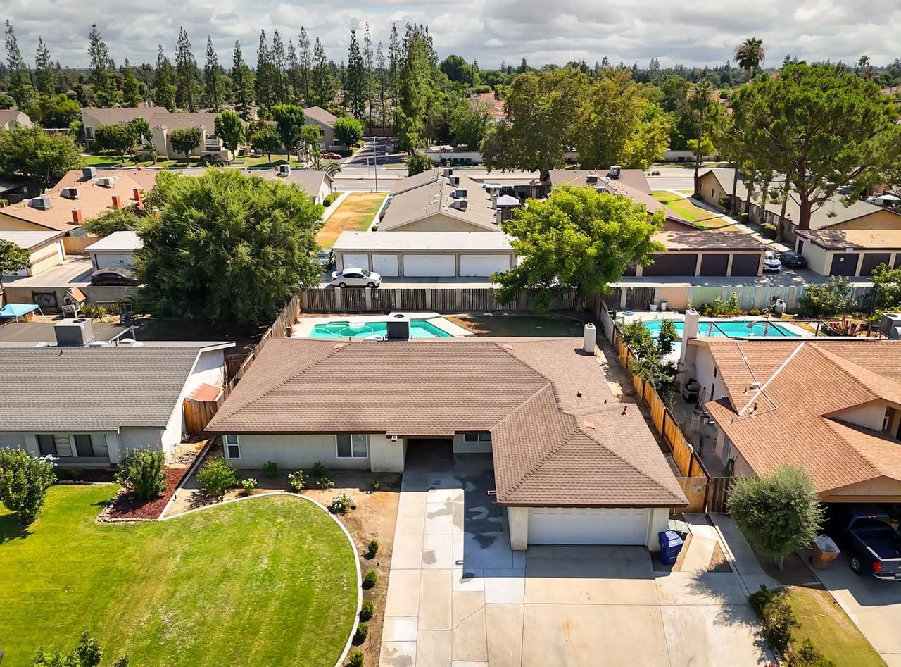 7001 Altaville Ln - Photo 2 of 25