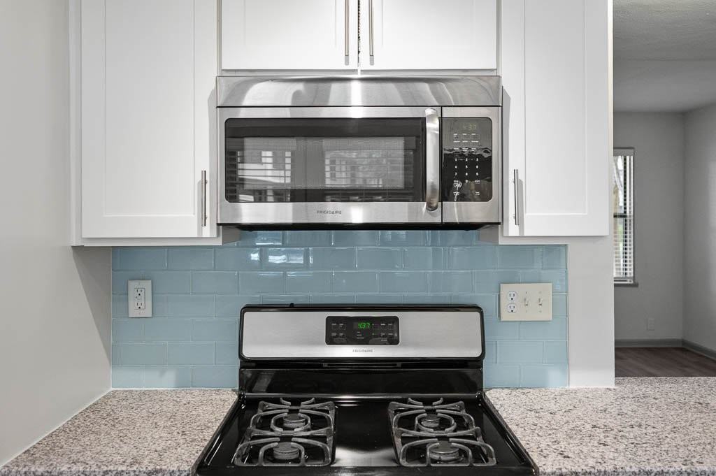 CoHo Apartments - Photo 3 of 41