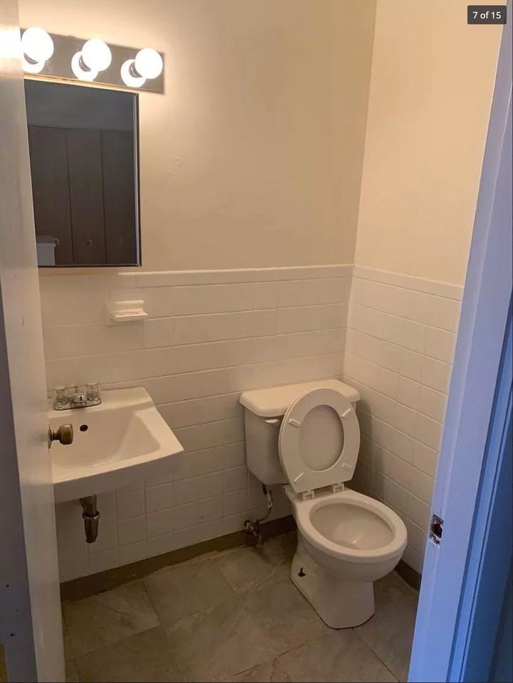 1119 Commonwealth Ave - Photo 5 of 13