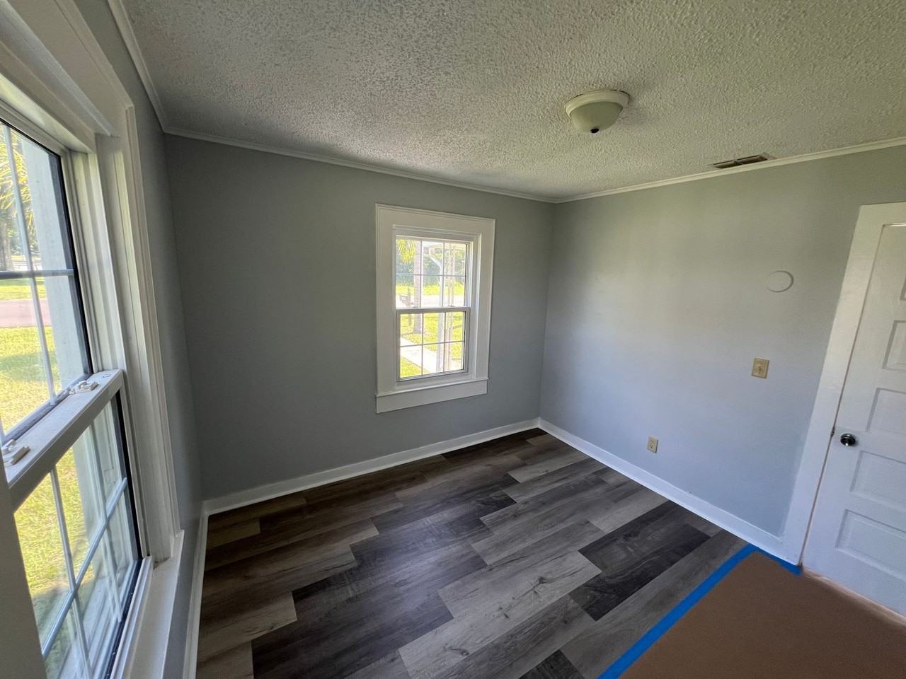 38708 South Ave - Photo 3 of 10