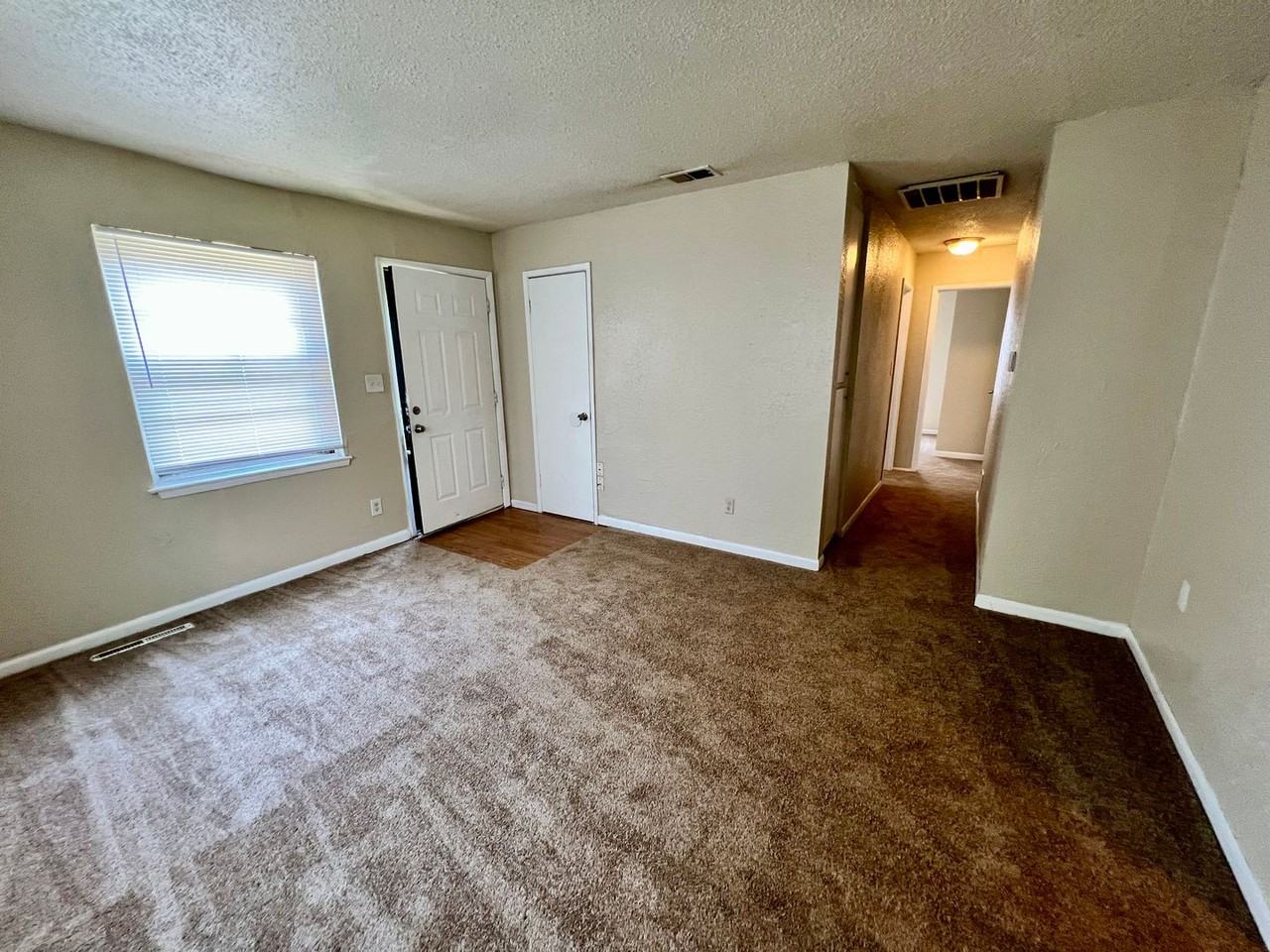 2630 S 49th St - Photo 2 of 7