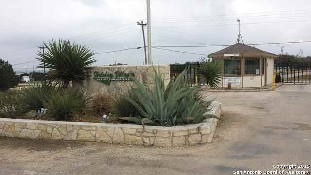 724 Private Road 1512 - Photo 5 of 15