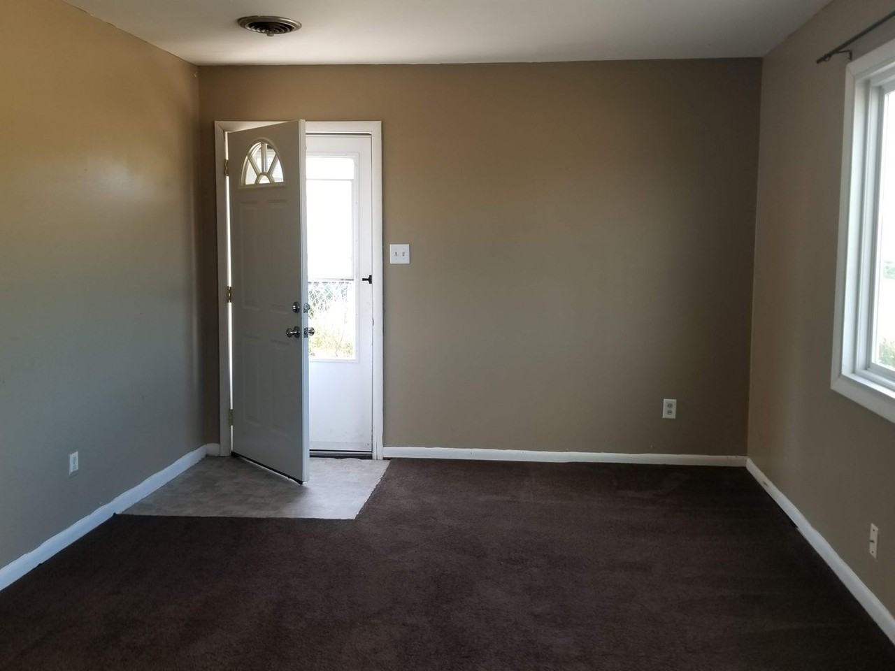 3535 Pierce Ave - Photo 2 of 14