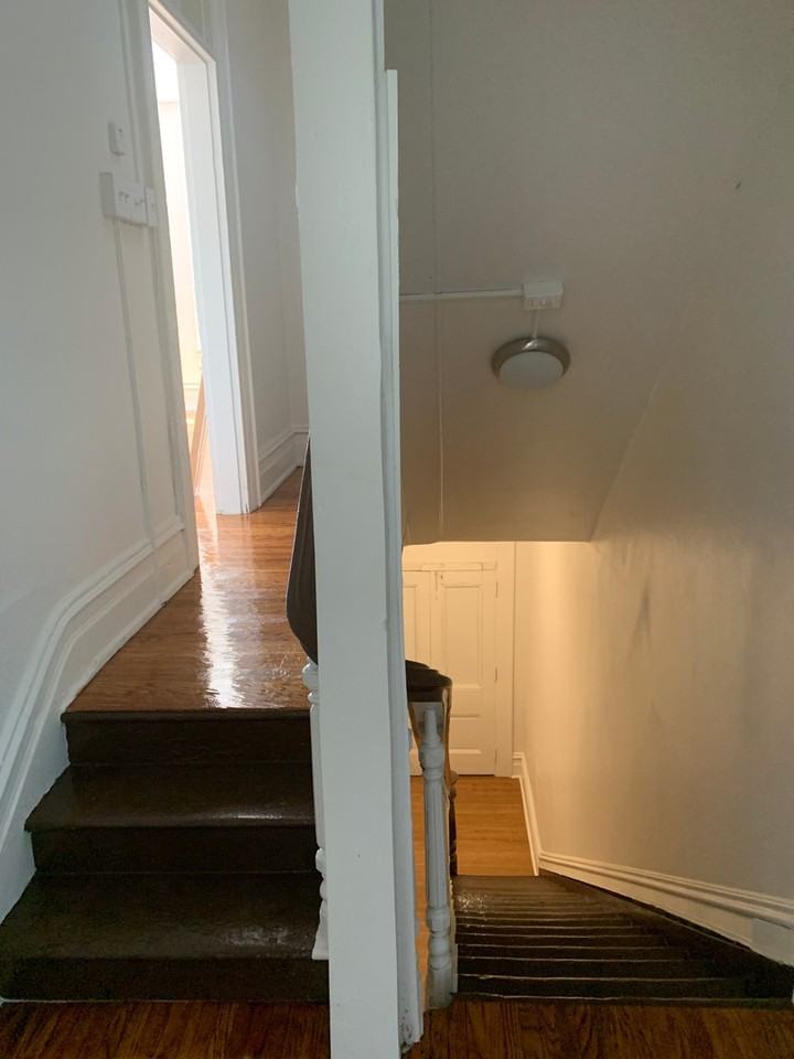 233 E Philadelphia St #2 - Photo 3 of 17