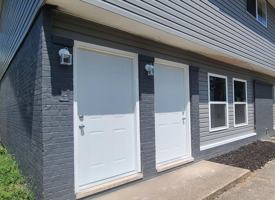 featured image of 400 E Van Buren St