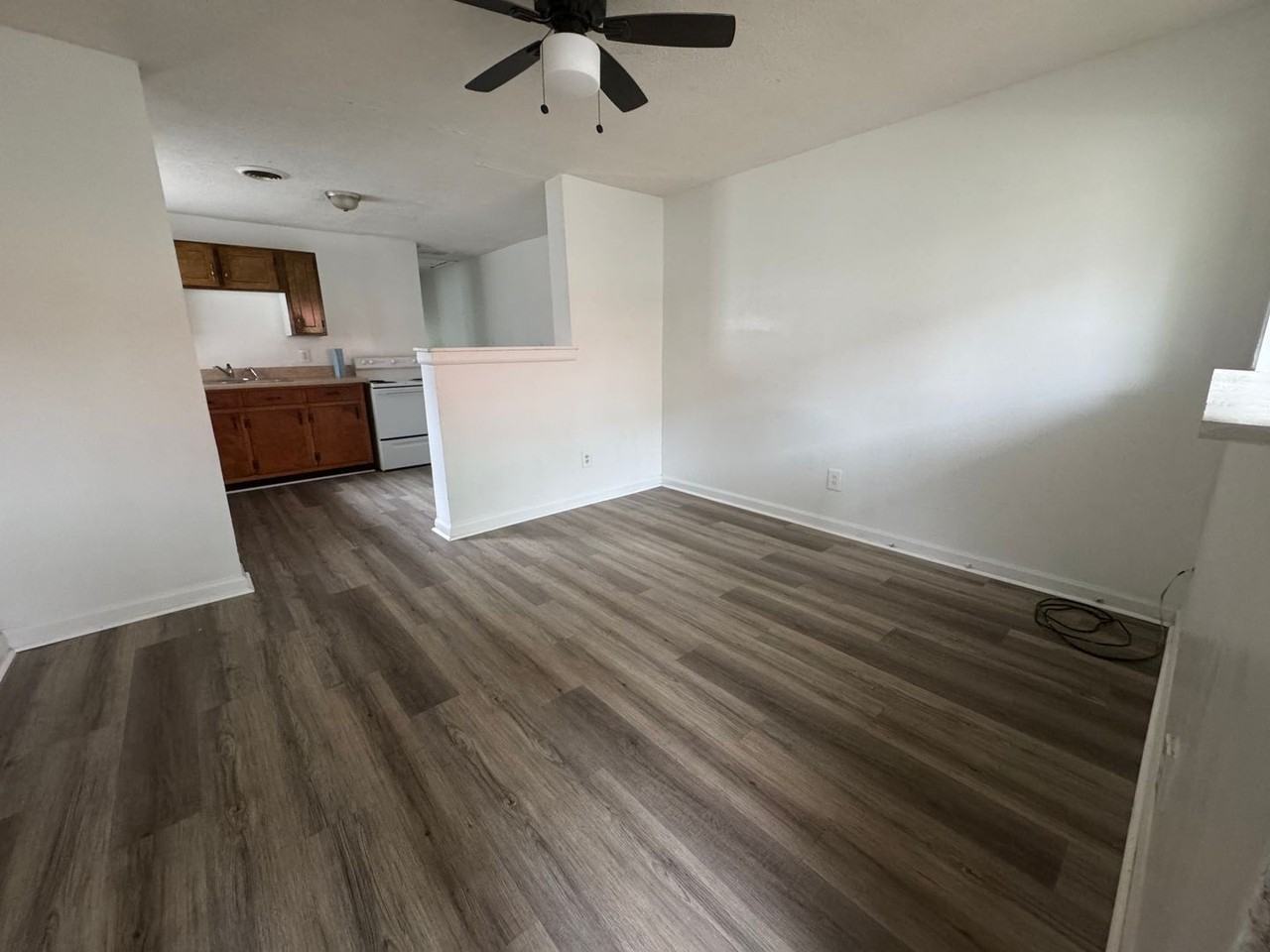 4360 Dorris St - Photo 2 of 7