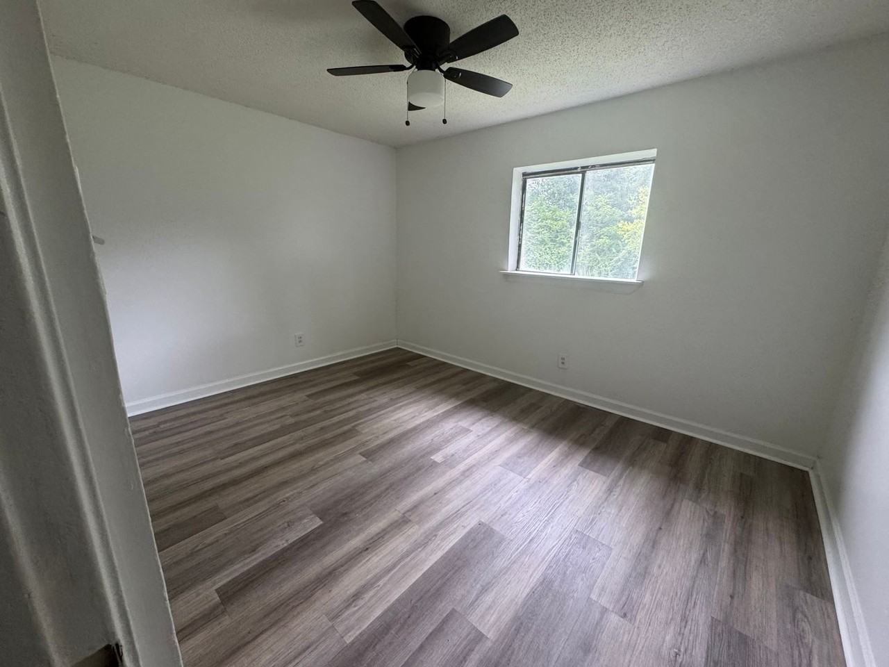 4360 Dorris St - Photo 7 of 7