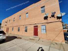 5633-5635 Calumet Avenue - Photo 1 of 1