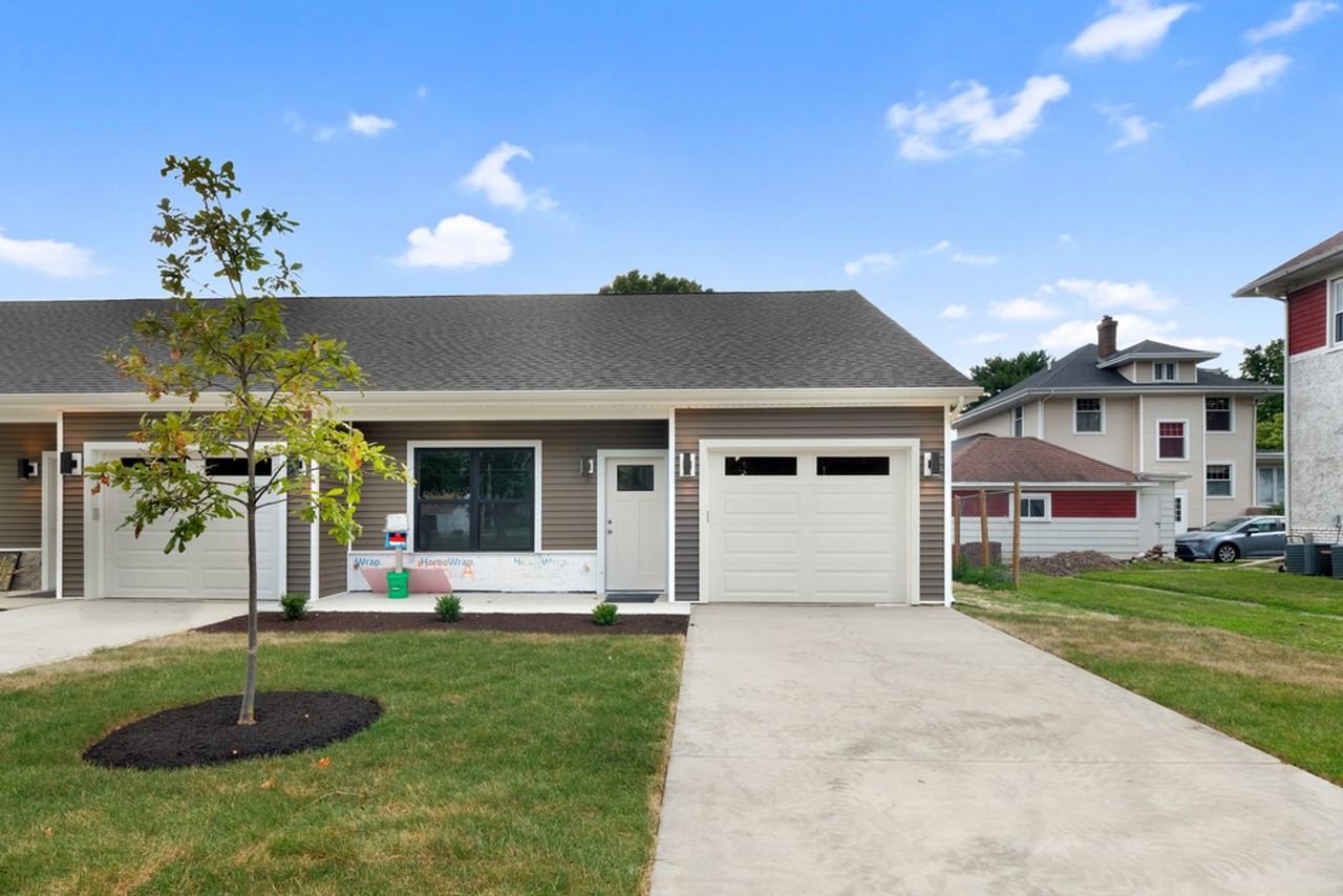 105 E Ensey St - Photo 4 of 24