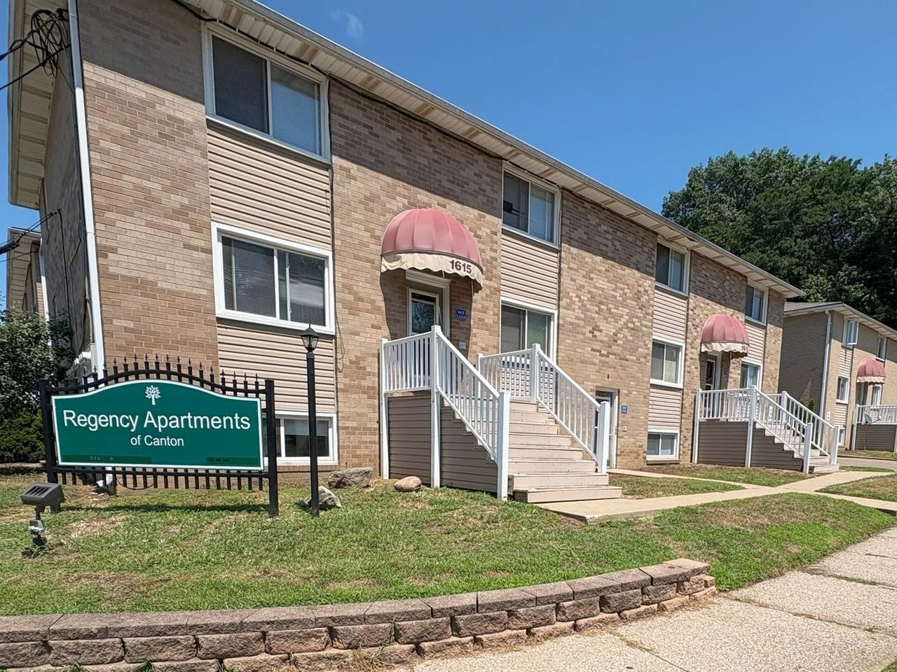 Regency Apartments of Canton - Photo 2 of 16