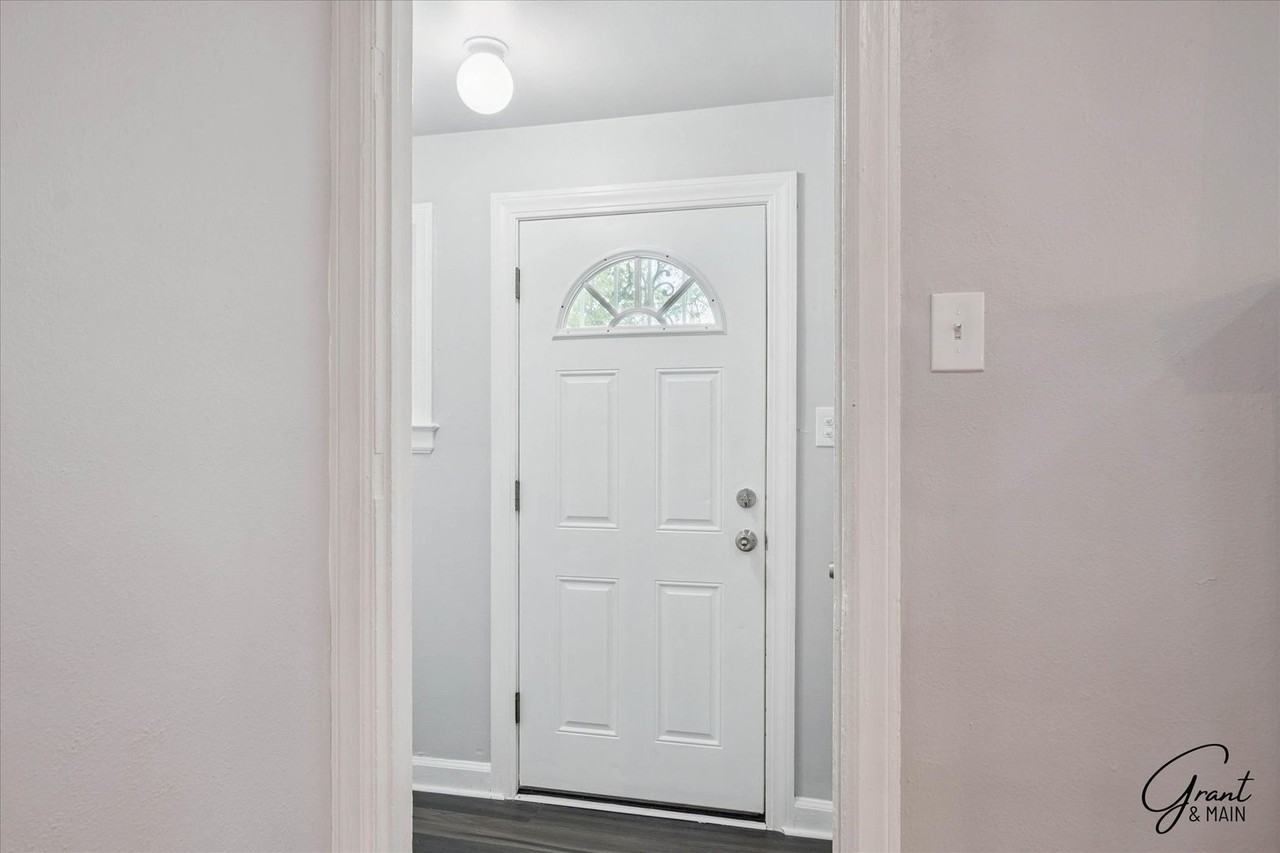 9610 Asbury Park - Photo 3 of 24