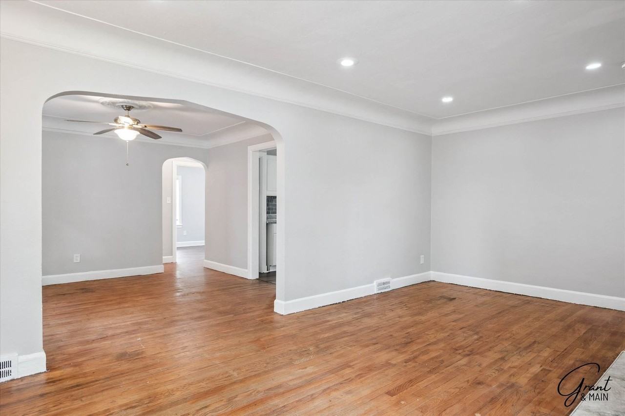 9610 Asbury Park - Photo 6 of 24
