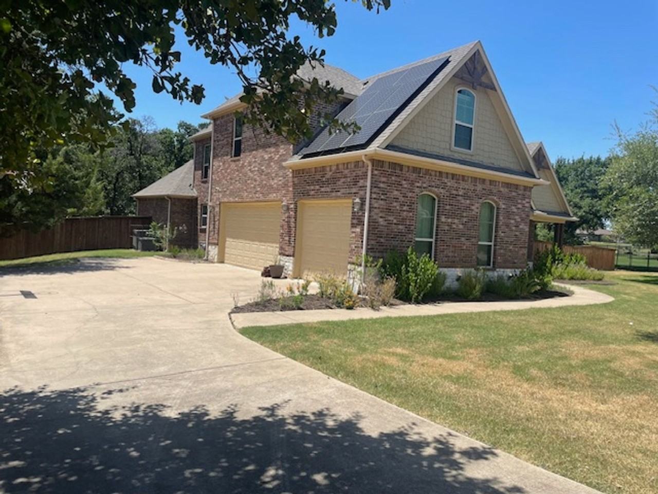 7380 Granville Dr - Photo 2 of 37