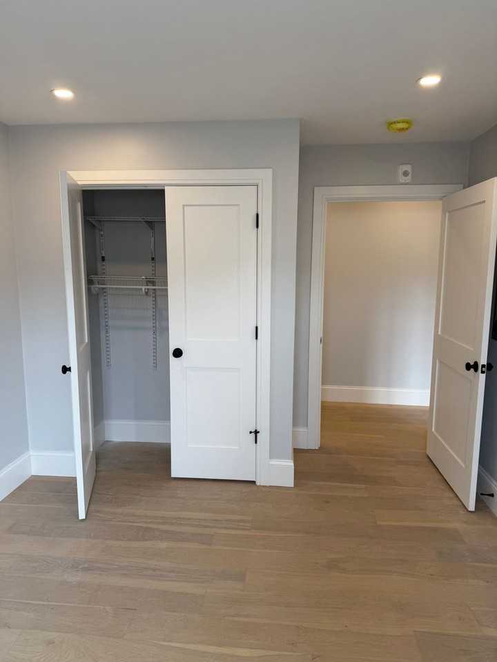 400 Market St - Photo 6 of 13