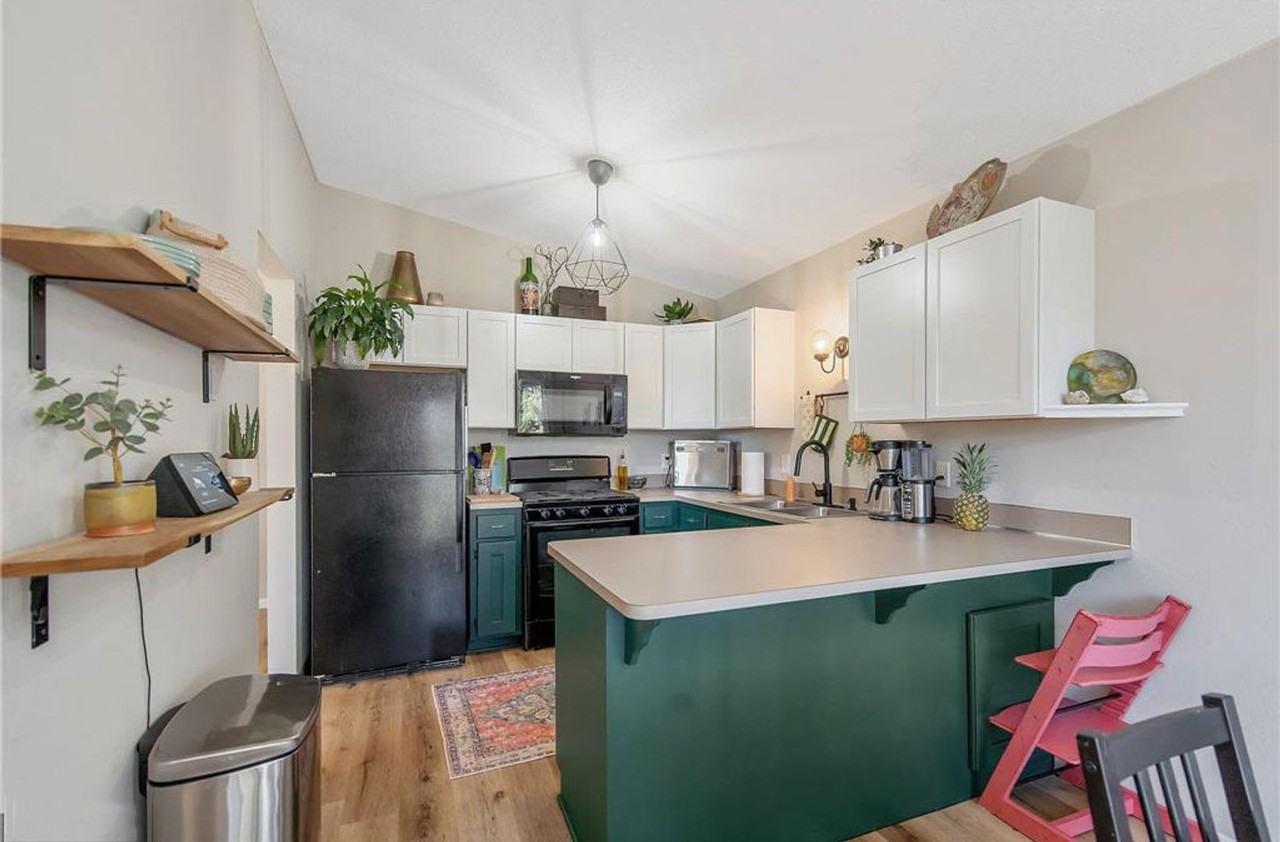300 96th Ln Ne - Photo 4 of 12