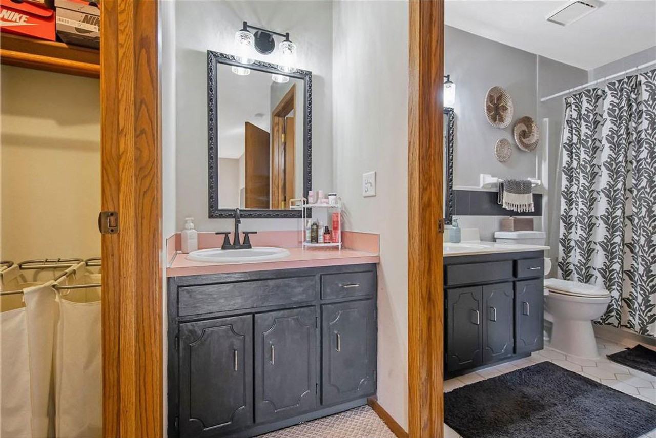 300 96th Ln Ne - Photo 6 of 12