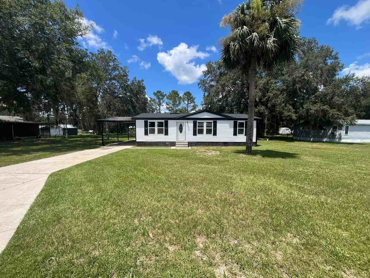 10141 W Montyce Ct - Photo 2 of 20