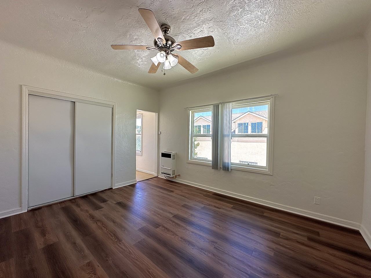 521 North Avalon Boulevard #102 - Photo 3 of 10