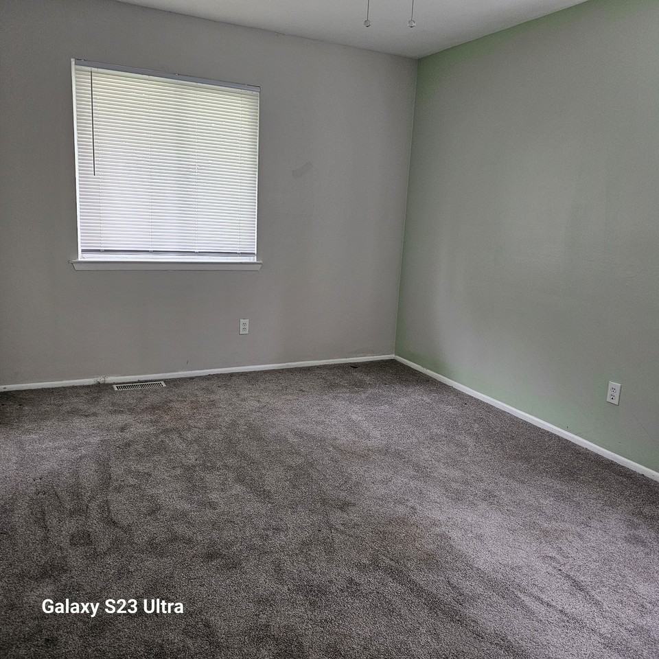 1525 Devon Street - Photo 5 of 7