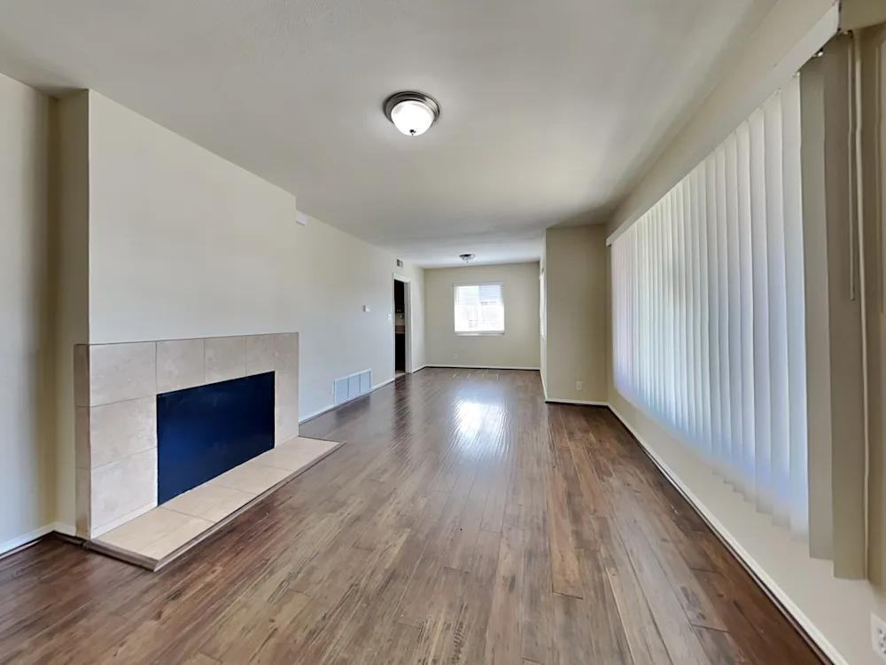 403 Benrud St #NA - Photo 2 of 10