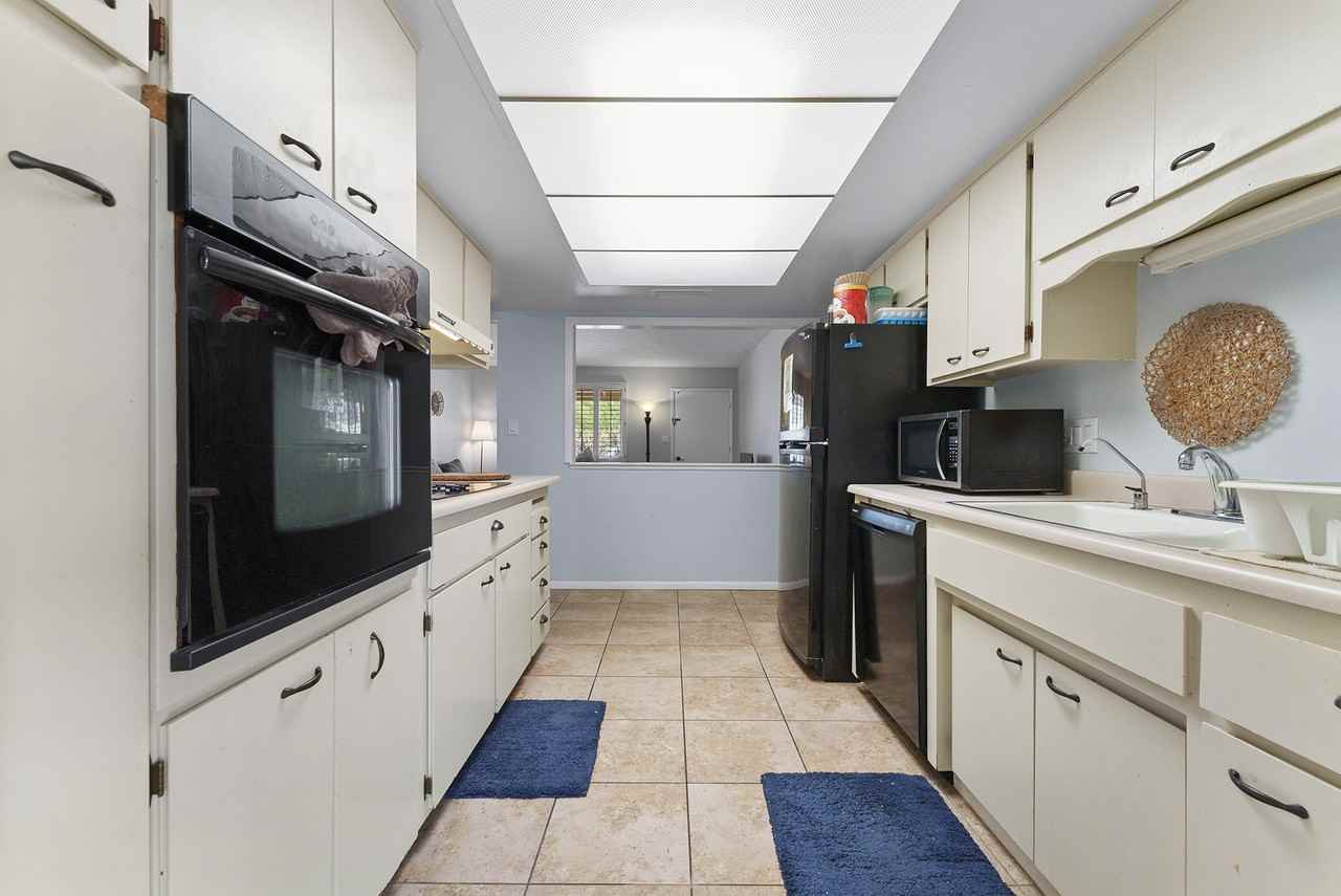 1155 E Geneva Dr #3 - Photo 5 of 20