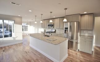 featured image of 32 Pine St #4