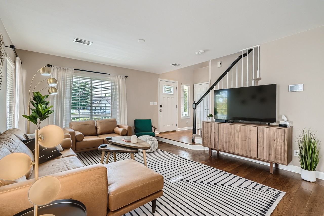 11806 Zenobia Loop #11806 - Photo 6 of 42