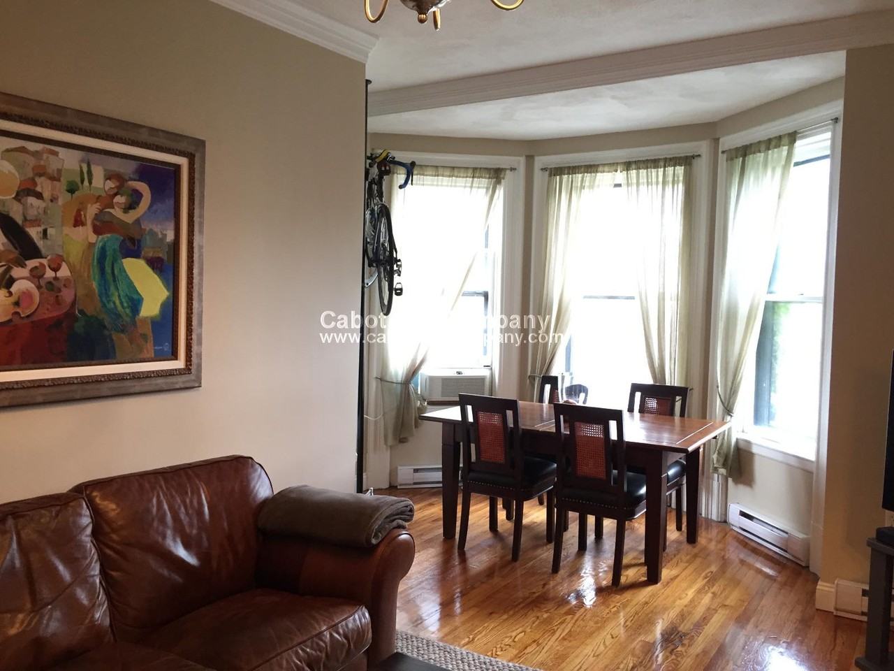 185 Beacon St #4F - Photo 4 of 8