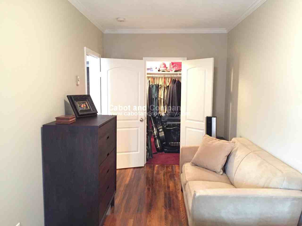 185 Beacon St #4F - Photo 6 of 8