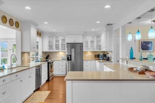 2732 Valencia Dr #NA - Photo 1 of 1