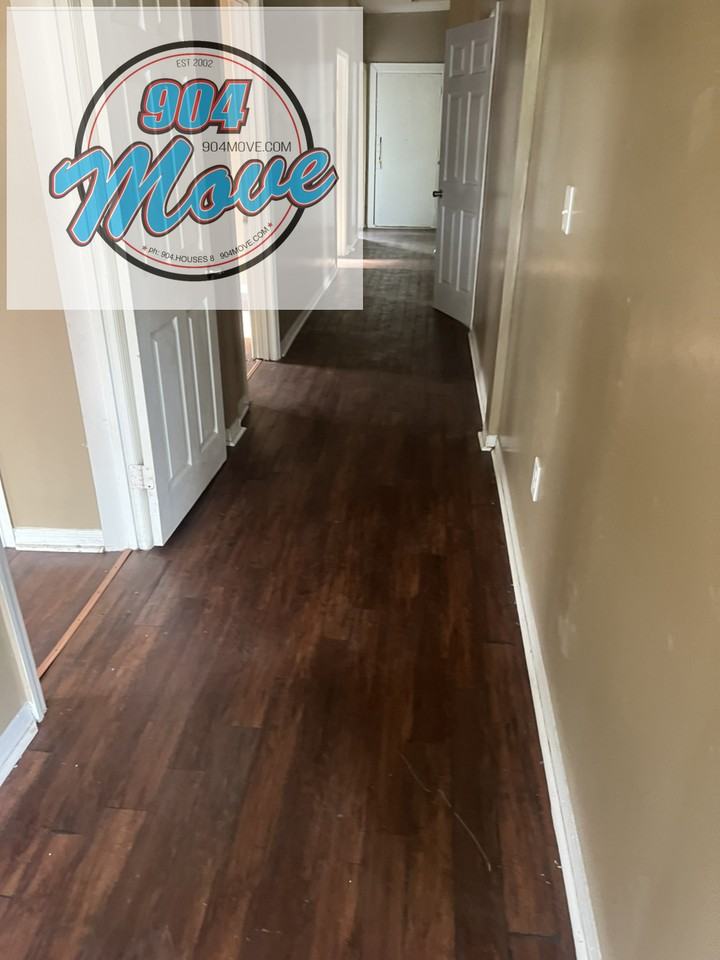 1326 McConihe St - Photo 3 of 9