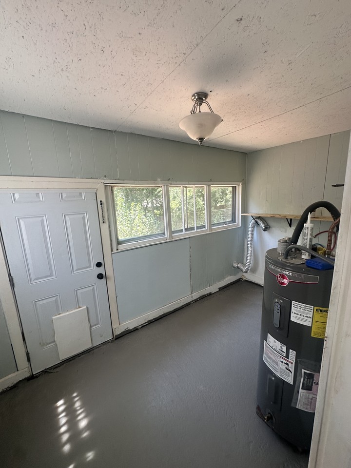 841 Cherry St #NA - Photo 3 of 26