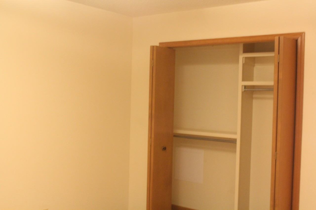 Gettysburg St #3901 - Photo 3 of 29