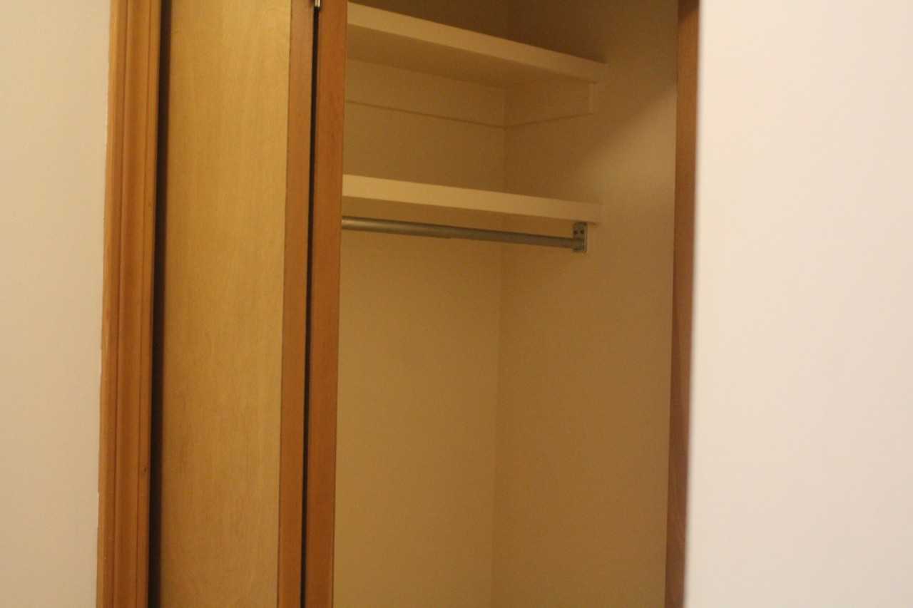 Gettysburg St #3901 - Photo 5 of 29