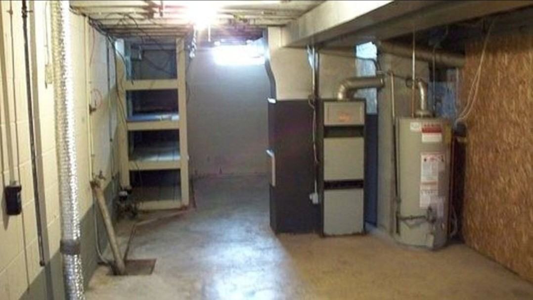 1185 Fond Du Lac Ave #B - Photo 2 of 9