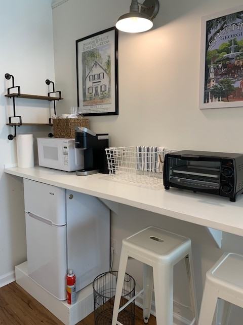 530 E 45th St - Photo 6 of 9