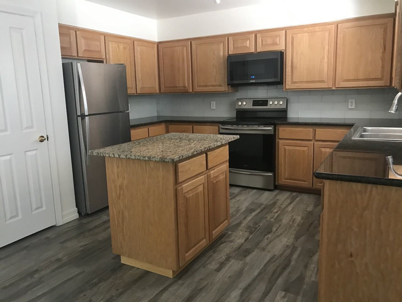 4 Everglade Ct #NA - Photo 3 of 11